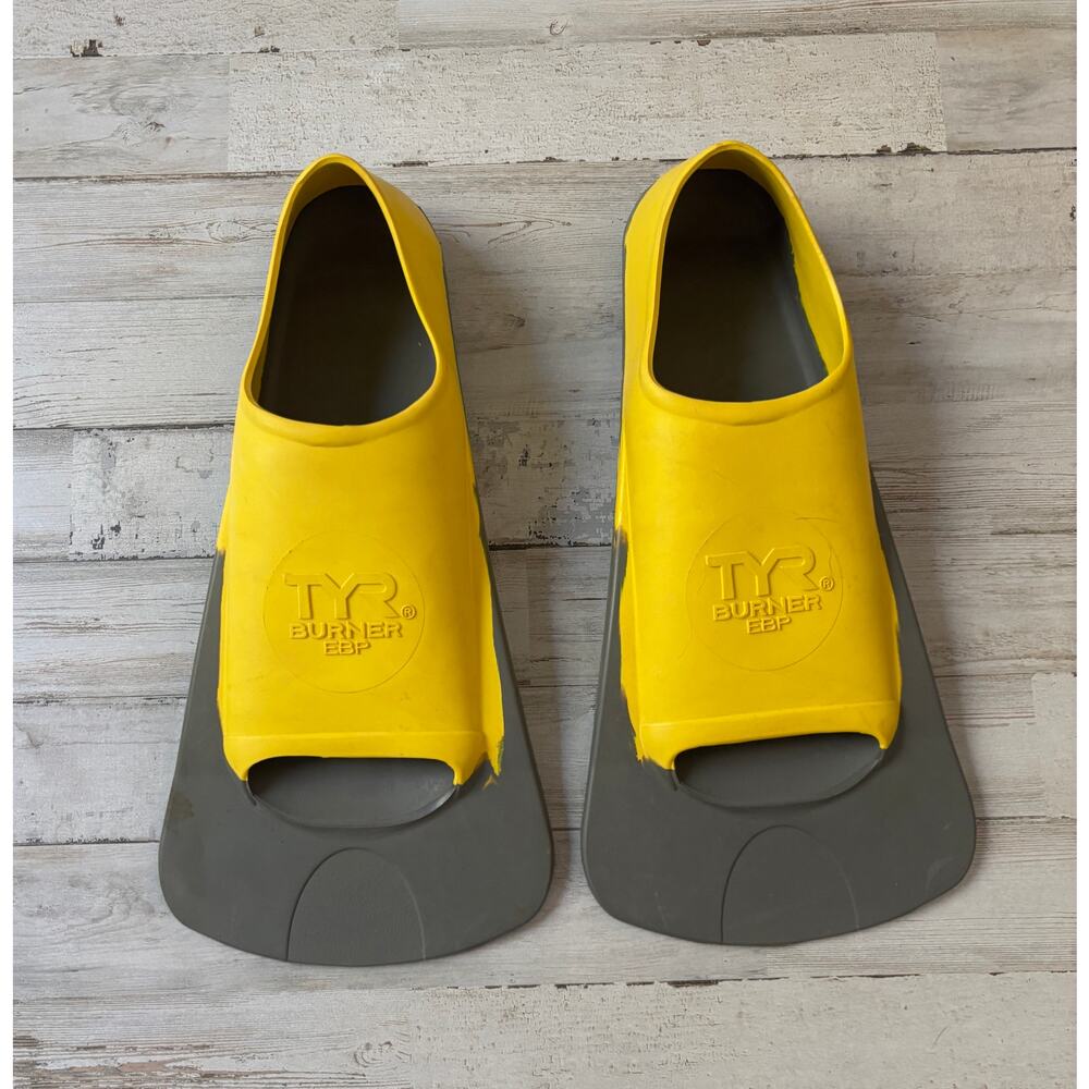 TYR EBP Burner Fin Swim Triathlon EUC Women's sz M 7-9